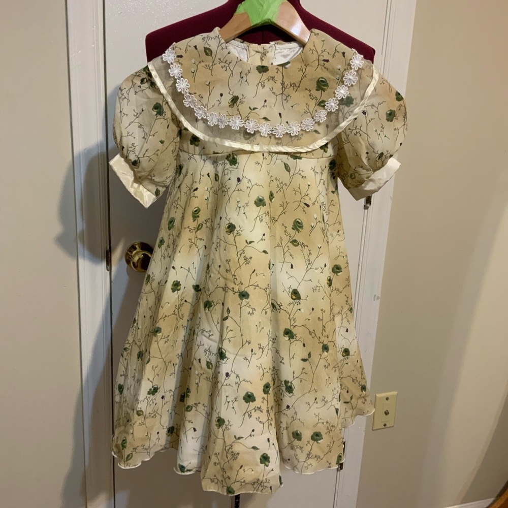 Like New VTG Christina Formal Chiffon Flower Print Ivory midi Dress
